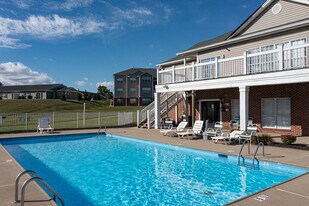 Delaware Crossing Apartments in Independence, KY - Building Photo