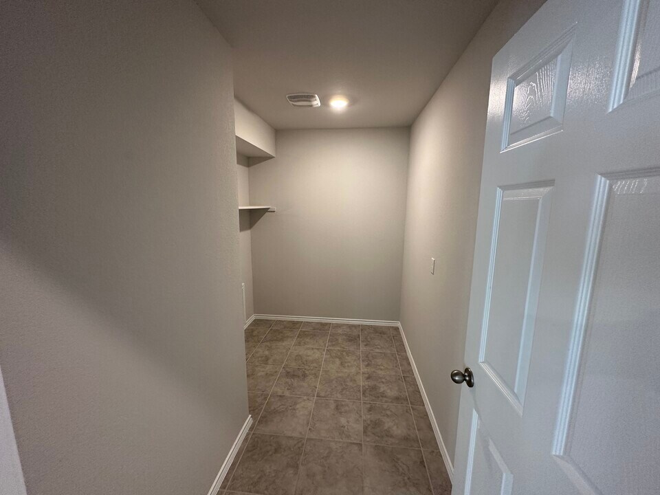 8905 Alabama Ave in Temple, TX - Building Photo