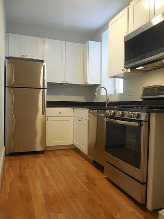 43 Cedar St, Unit 40-1R in Somerville, MA - Foto de edificio