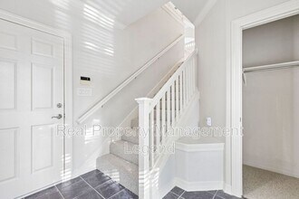 4097 Oberlin Way in Addison, TX - Building Photo - Building Photo