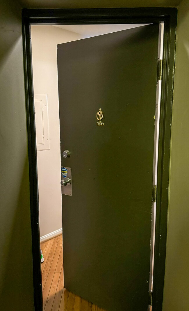 1415 Chapin St NW in Washington, DC - Building Photo - Building Photo