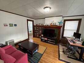 315 Meigs St, Unit #1 in Rochester, NY - Building Photo