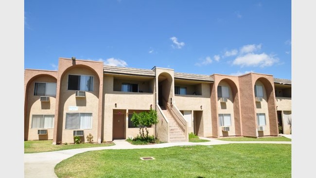 Oak Creek in Poway, CA - Building Photo - Building Photo