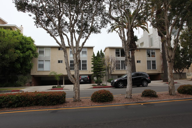 1022-1028 2nd St in Santa Monica, CA - Foto de edificio - Building Photo