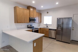 2006 W Madison St in Phoenix, AZ - Building Photo - Building Photo