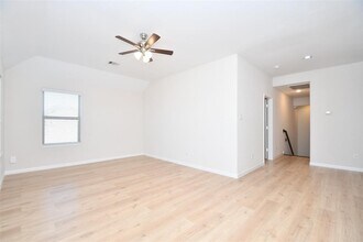 11626 Eagle Ridge Dr in Mont Belvieu, TX - Building Photo - Building Photo