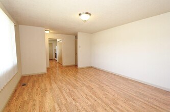 23750 Fox Ave in Middleton, ID - Building Photo - Building Photo