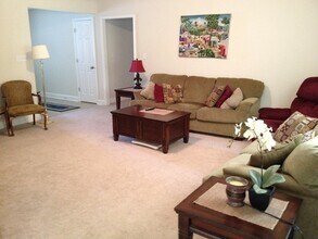 637 Marston Ln in Knoxville, TN - Building Photo - Building Photo