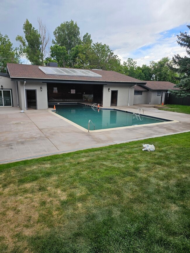 451 Golden Cir, Unit #211 in Golden, CO - Building Photo - Building Photo