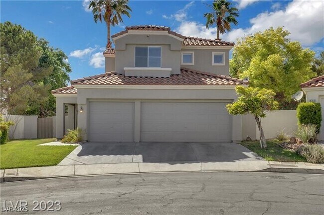 property at 9772 Horse Back Cir