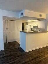 5035 Wiles Rd in Coconut Creek, FL - Building Photo - Building Photo