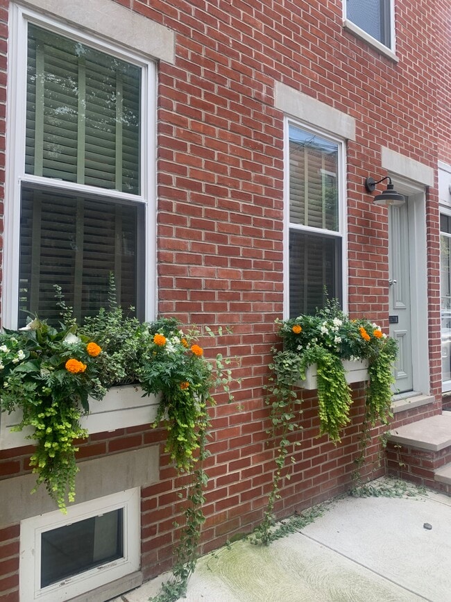 property at 616 Kimball St