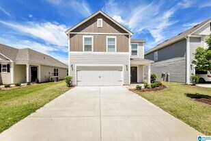 960 Hawthorn Ln in Odenville, AL - Building Photo