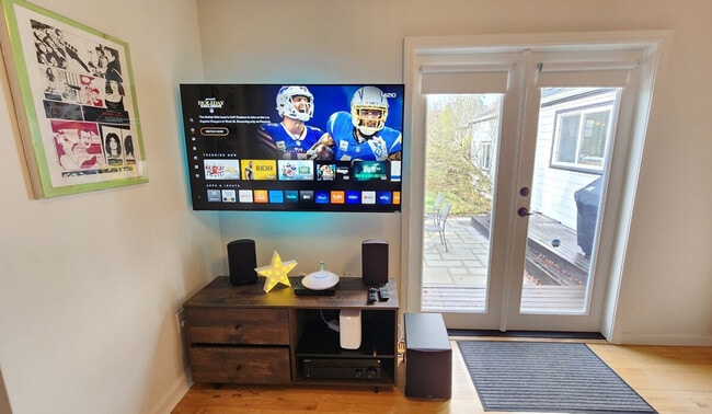 11315 Roosevelt Way NE in Seattle, WA - Foto de edificio - Building Photo