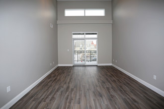 770 Elmwood Apartments in Buffalo, NY - Building Photo - Interior Photo