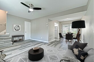 Woodside Village Apartments in Valparaiso, IN - Building Photo - Interior Photo