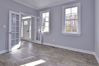 718 Poquoson Ave in Poquoson, VA - Building Photo - Building Photo