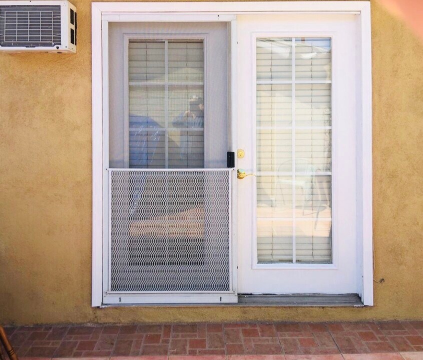 8752 Valley View St, Unit 8752 Photo