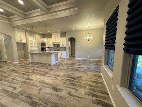 6611 Pinehurst Dr in Granbury, TX - Building Photo - Building Photo