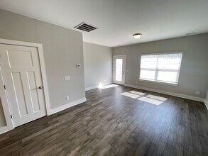 2354 Patrick Ave in Nashville, TN - Building Photo - Building Photo