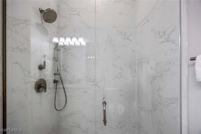 property at 1395 Curlew Ave