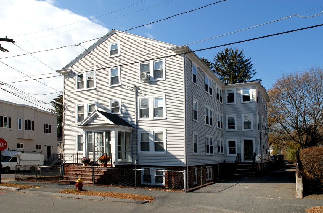 32 Tappan St. in Melrose, MA - Building Photo