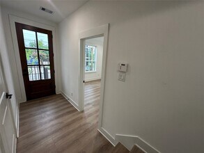 2828 Versailles Oak Ln in Houston, TX - Building Photo - Building Photo
