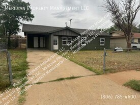 1815 E Amherst St in Lubbock, TX - Building Photo