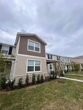 10660 Words Dr in Oakland, FL - Building Photo - Building Photo