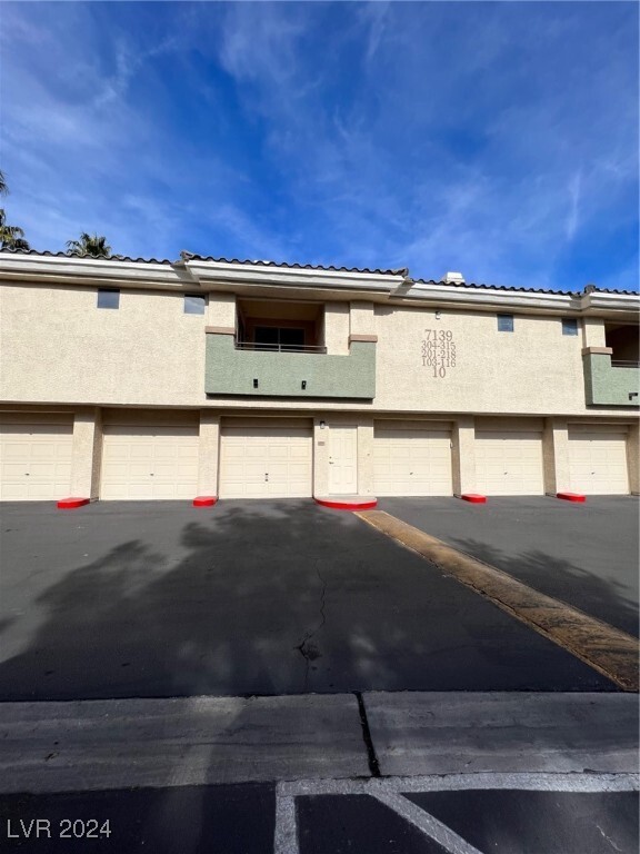 7139 S Durango Dr