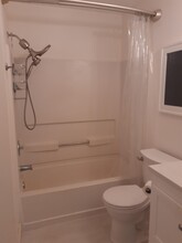 104 O St in Purcellville, VA - Building Photo - Building Photo