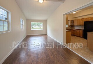 2970 W 16th St in Jacksonville, FL - Building Photo - Building Photo