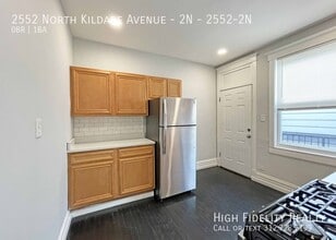 2552 N Kildare Ave in Chicago, IL - Building Photo - Building Photo