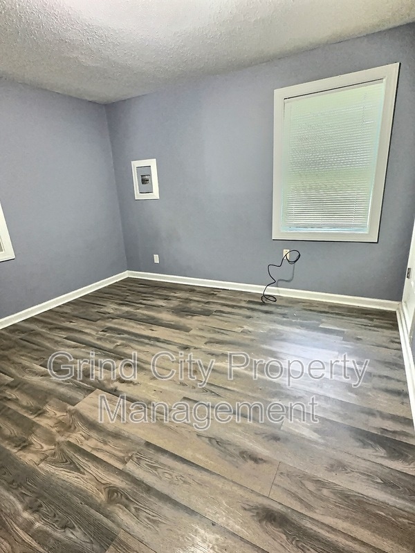 3042 McAdoo Ave in Memphis, TN - Building Photo - Building Photo