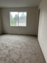 8335 32nd Pl NE in Marysville, WA - Building Photo - Building Photo