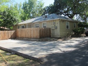 2340 Jill Way in Sacramento, CA - Building Photo - Building Photo