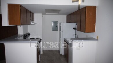 1836 S Pitkin Cir in Aurora, CO - Building Photo - Building Photo