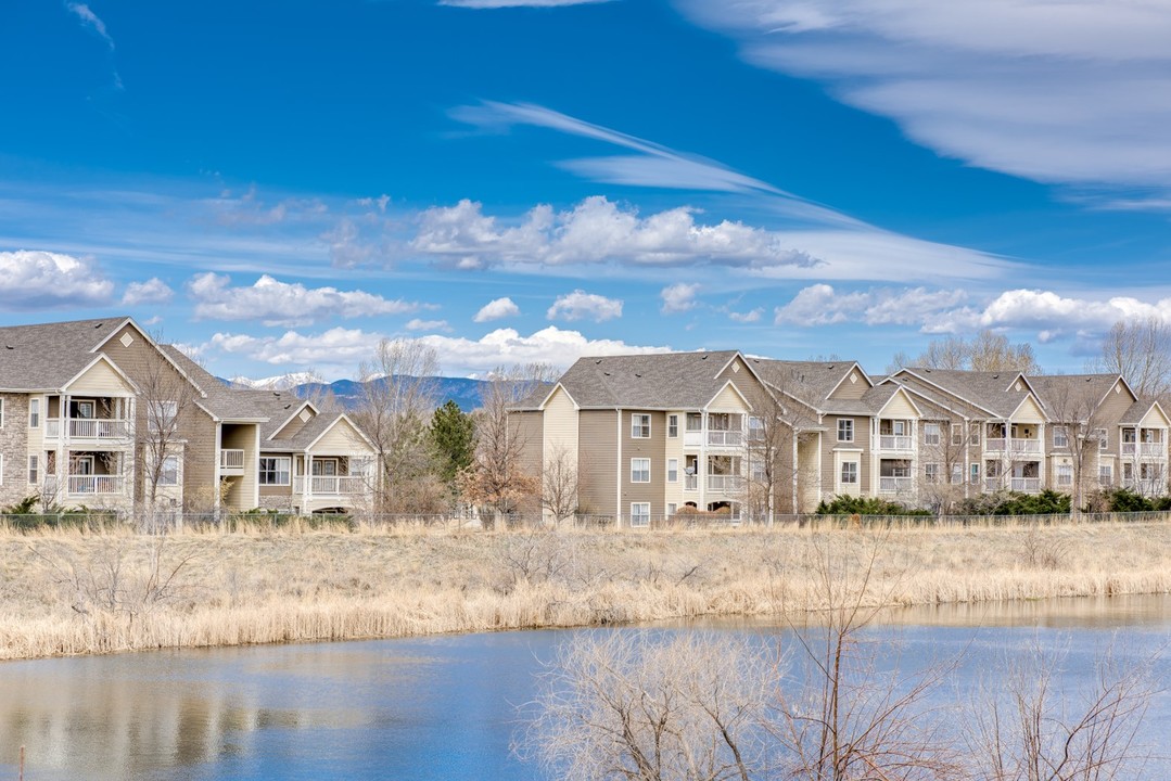 Stonebridge at Twin Peaks in Longmont, CO - Building Photo