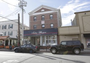27 Wall St in Huntington, NY - Building Photo