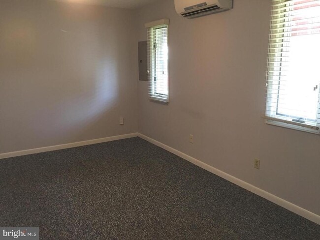 17 Cambridge Ln in Chambersburg, PA - Building Photo - Building Photo