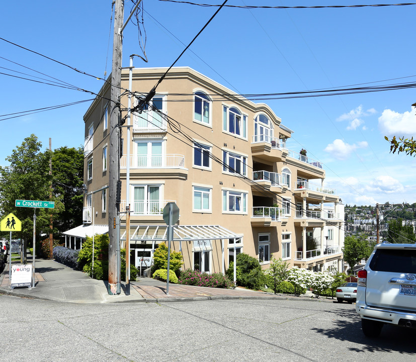 Chez Nous in Seattle, WA - Building Photo