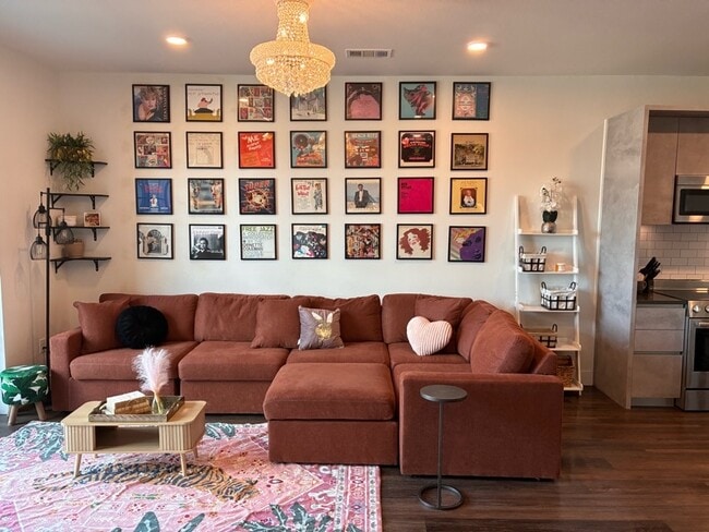property at 4315 S Congress Ave