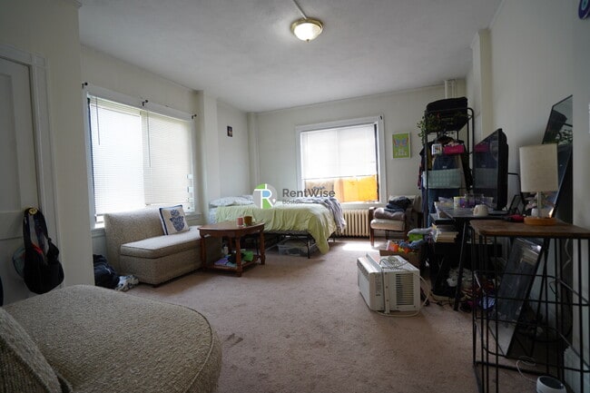 230 Walnut St
