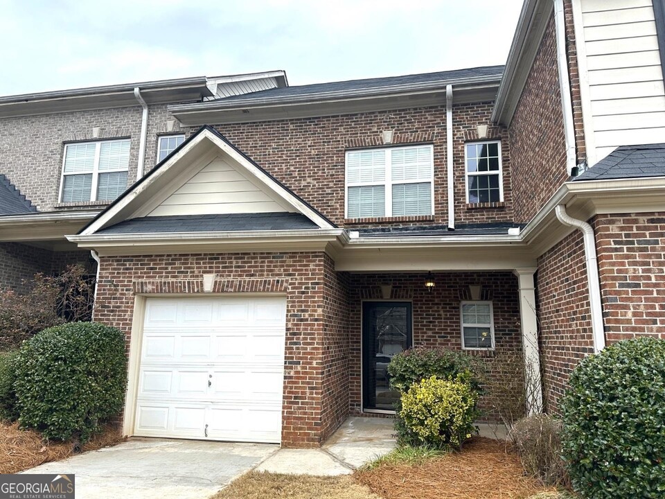 128 Granite Way in Newnan, GA - Building Photo