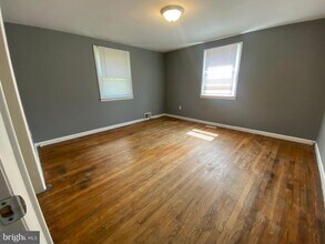 1093 Benjamin Franklin Hwy in Douglassville, PA - Building Photo - Building Photo