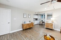 Sussex Manor Apartments photo'