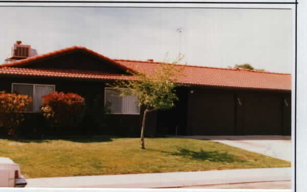 9327 West Ln in Stockton, CA - Building Photo