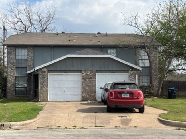 4528 Spinnaker Ct