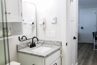 287 S 3rd Ave-Unit -2 in Fruitport, MI - Building Photo - Building Photo