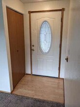 1012 13th St Ct NW in Puyallup, WA - Foto de edificio - Building Photo